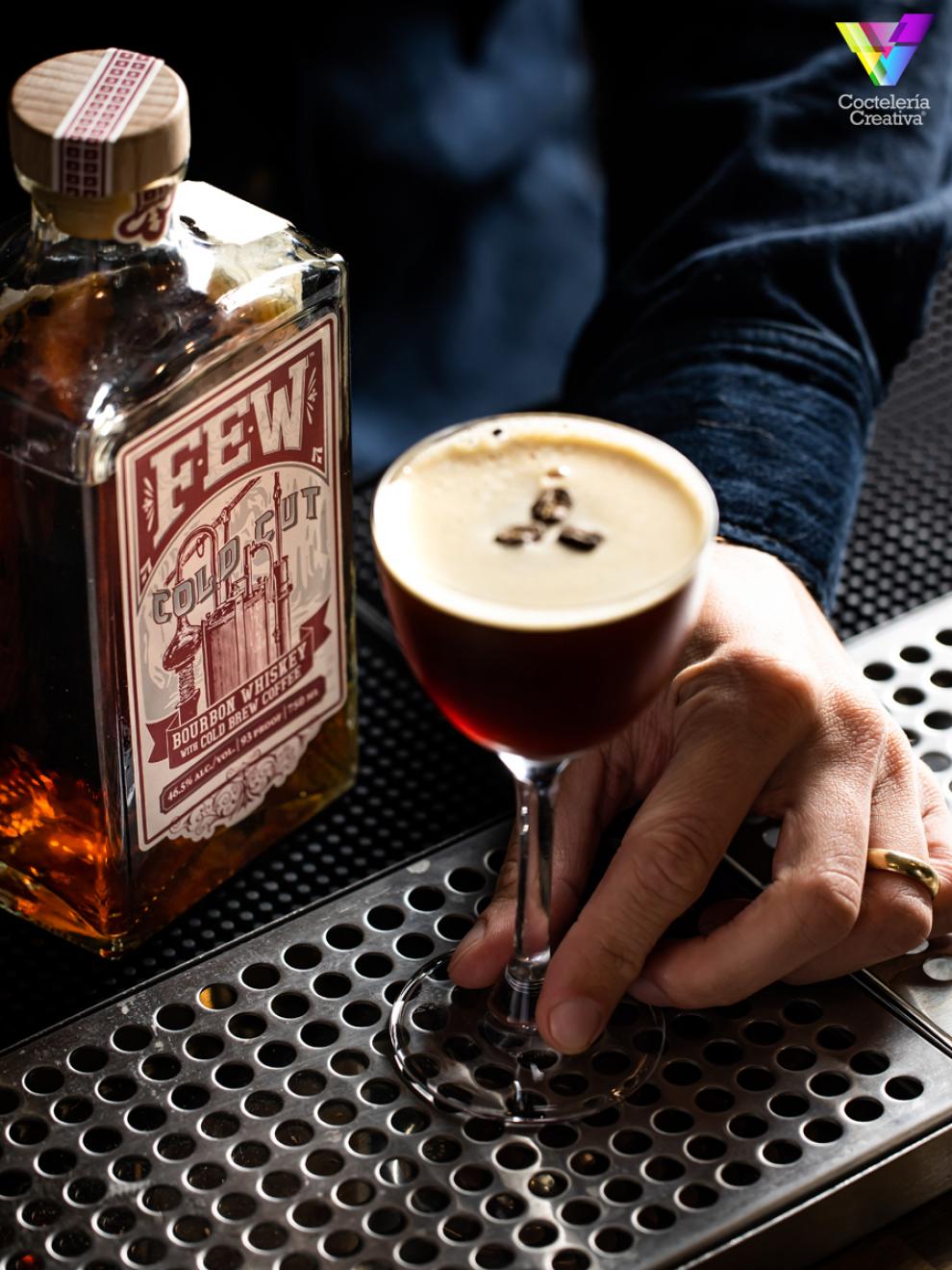 imagen cóctel FEW Espresso Bourbon Martini