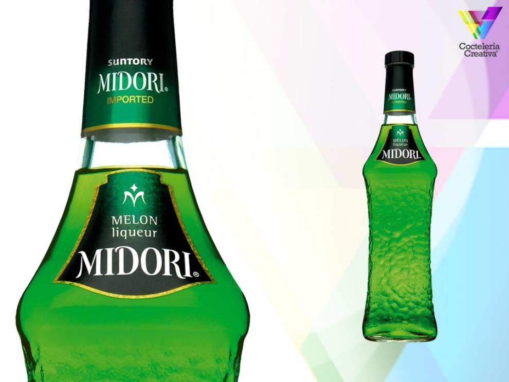 midori melon liqueur suntory imagen de la botella de midori licor de melon con detalle de la etiqueta