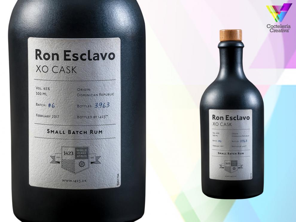 ron esclavo xo cask small batch rum dominicana solera imagen de la botella de ron esclavo xo cask